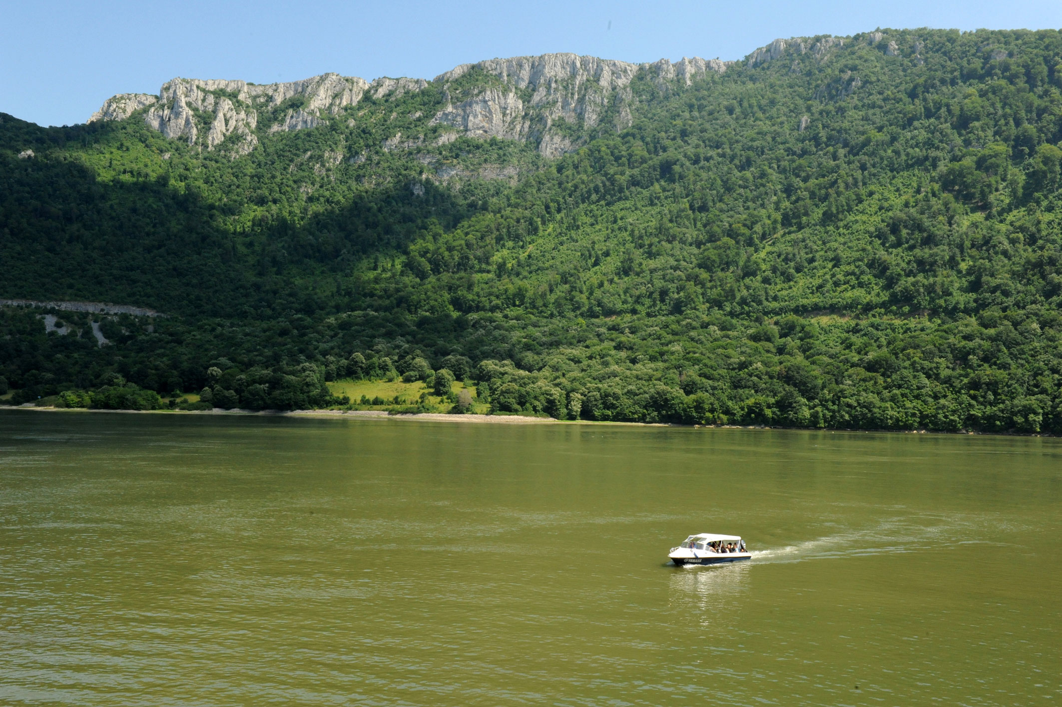 Defileul Dunarii salupa