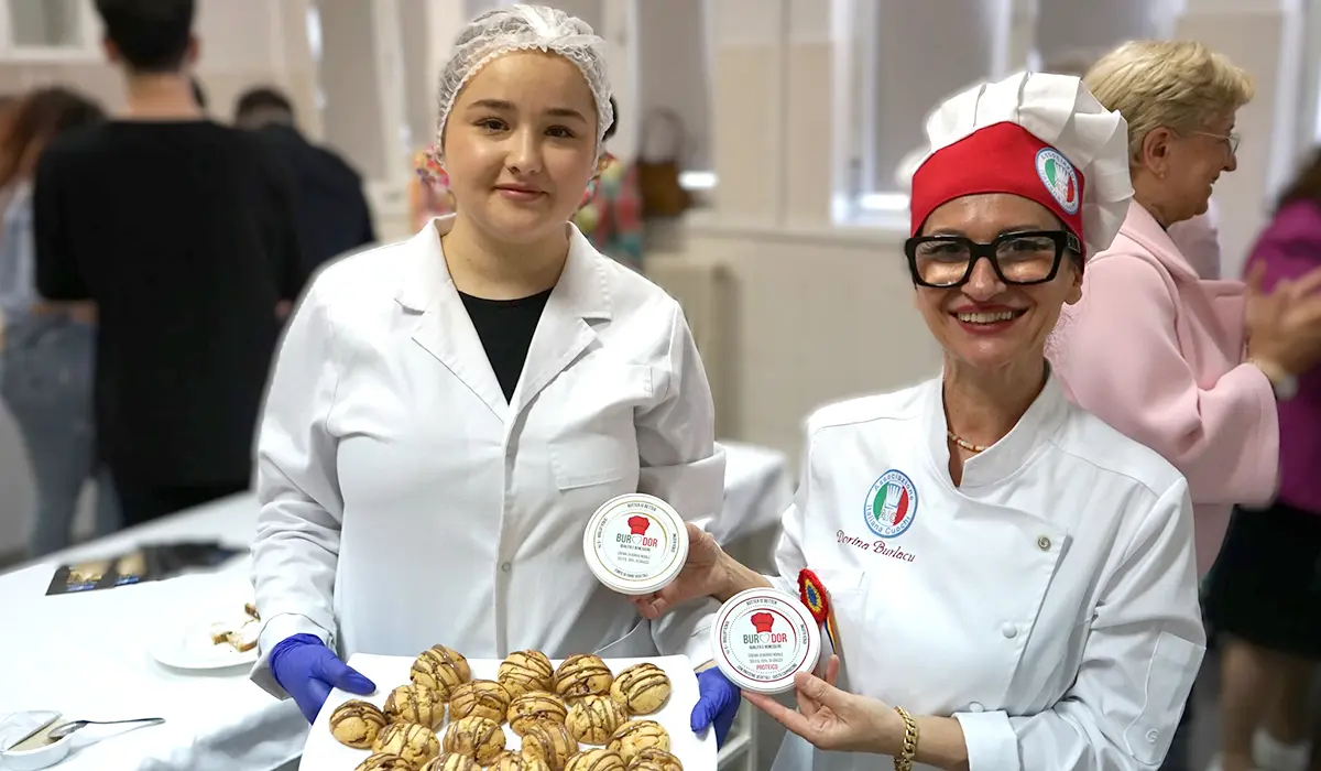 O româncă stabilită în Italia a prezentat la Iași un nou concept alimentar; „Untul viitorului”, o cremă cu proteină din drojdie fermentată