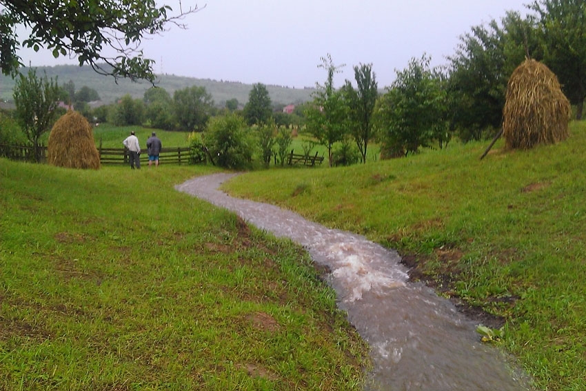 Comuna Mălini, între poezia lui Labiş, activităţile economice şi turism