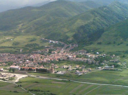 Turnu Roşu, trecătoarea dintre munţi