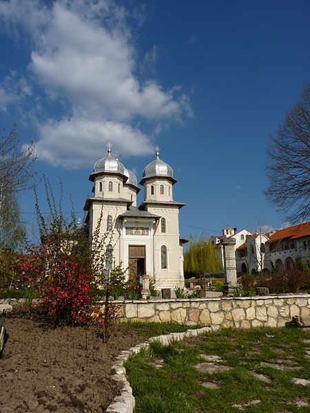 Minunile de la Dervent