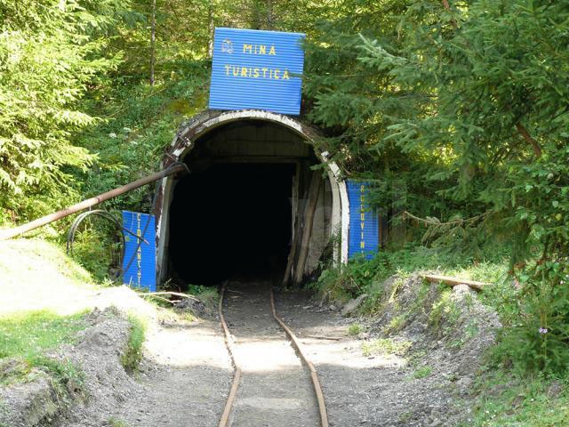 La Ciocăneşti, s-a redeschis mina turistică Oiţa