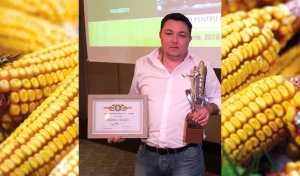 Aedin Celzin a câștigat trofeul Porumbul de Aur, grație hibridului AQUAmax P9903