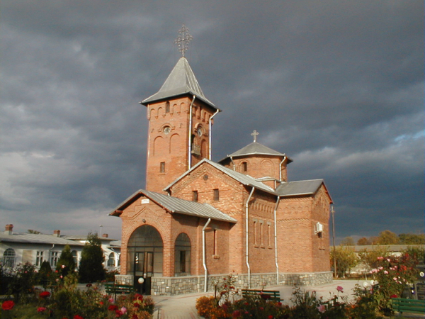 Mănăstirea Pissiota, ctitoria de suflet a unui aromân venit din Munții Pindului