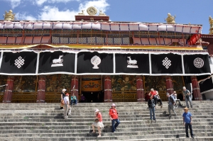Călător în Tibet… raiul spiritual al omenirii (III)