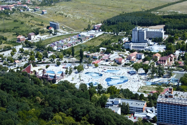 Județul Bihor. Potențial turistic extraordinar, infrastructură și servicii insuficient dezvoltate