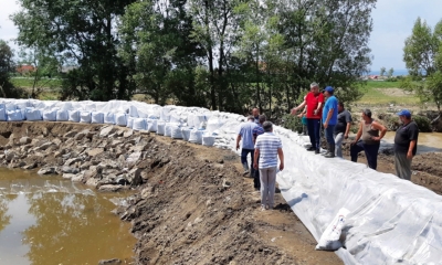 Bani pentru refacerea unor lucrări afectate de inundații în județul Covasna