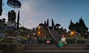 Zumzetul indonezian, printre templele hinduse și orezăriile din Bali (I)