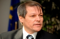 Comisarul european Dacian Cioloş s-a întâlnit cu agricultorii europeni care au protestat la Bruxelles